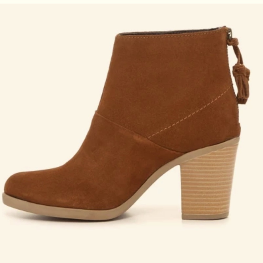 Hush Puppies Ingrid Bootie Size 7.5 new no box
